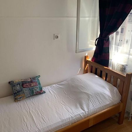 Cheerfull 2-Bedroom With Patio. Close To All Ameneties. Zagreb Bagian luar foto